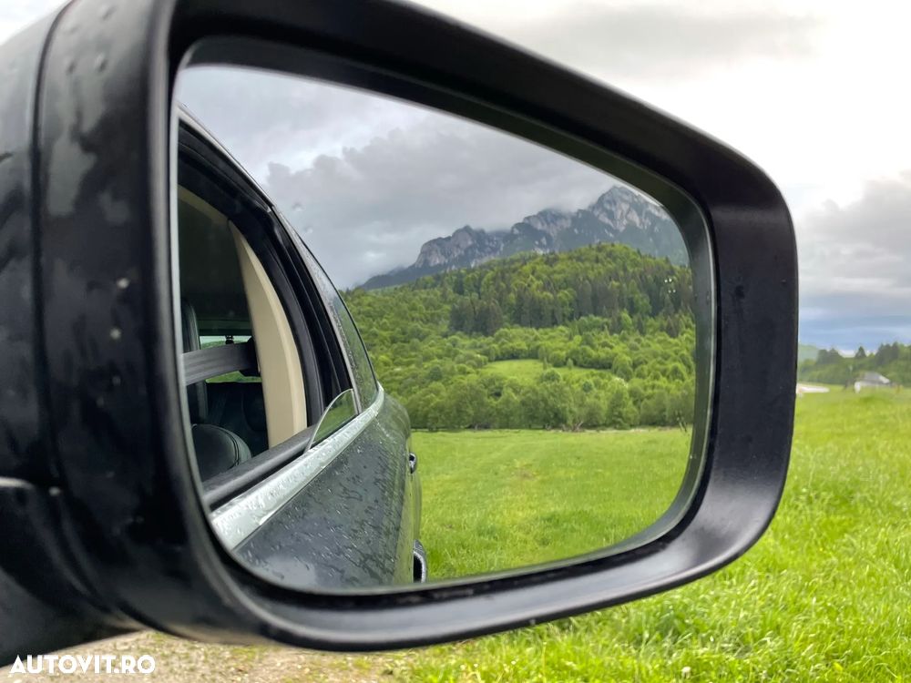 Volvo XC 60 D3 AWD Aut. Momentum - 9