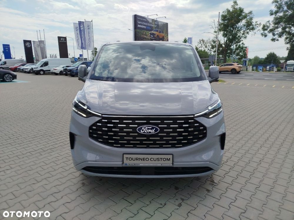 Ford Tourneo Custom 320 L2H1 VA Autm Titanium X - 10