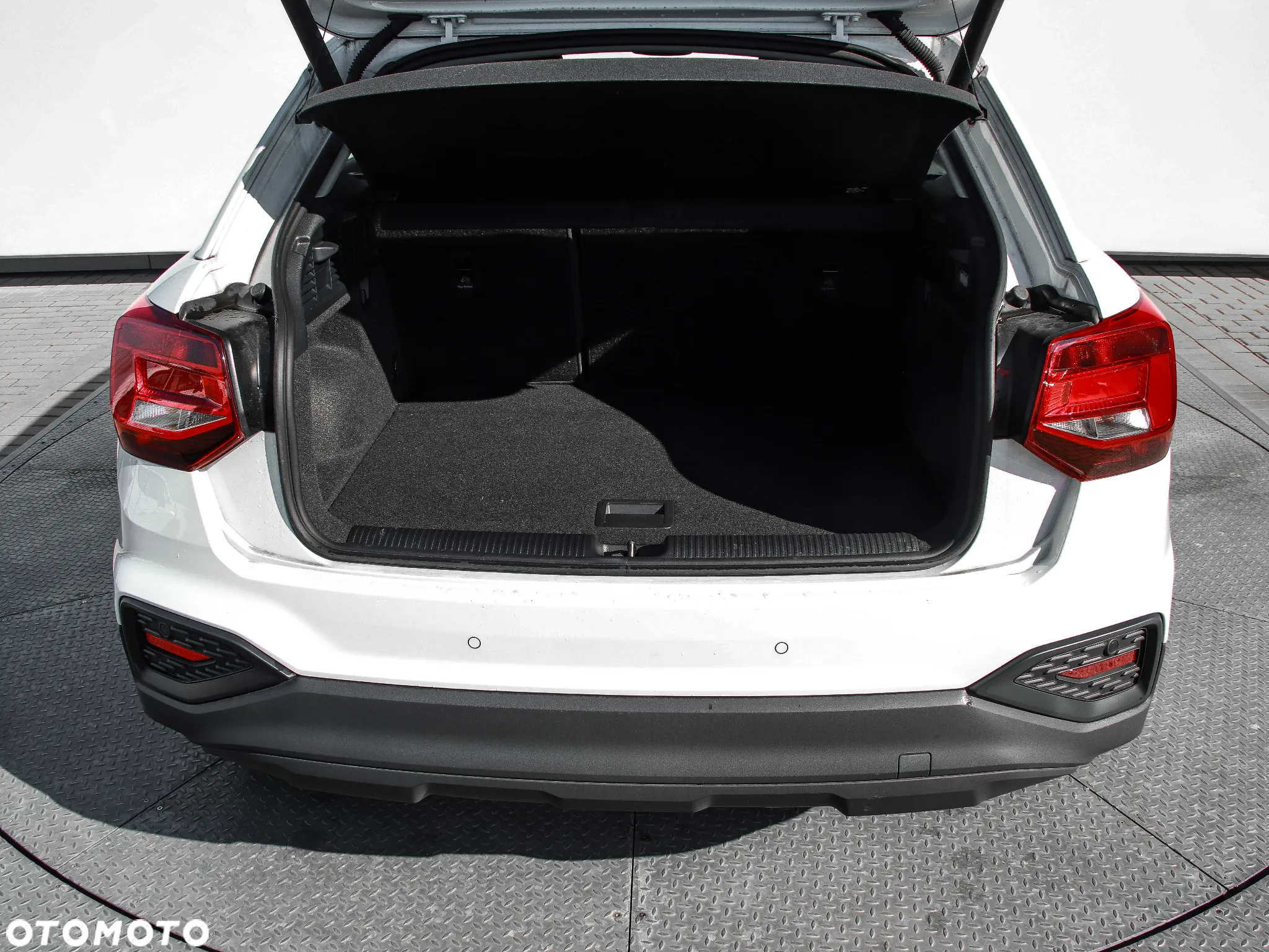 Audi Q2 35 TFSI S tronic - 10