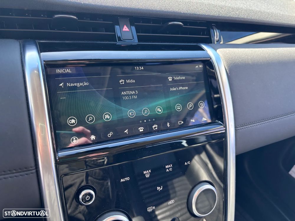 Land Rover Discovery Sport P300e SE - 39