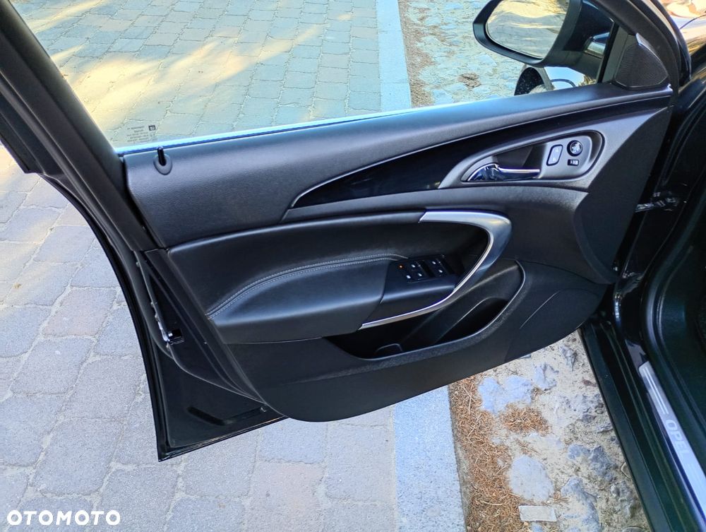 Opel Insignia 2.0 CDTI Cosmo S&S - 25