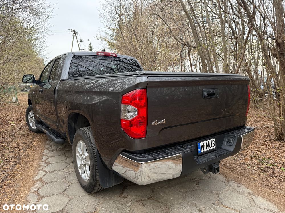 Toyota Tundra - 6