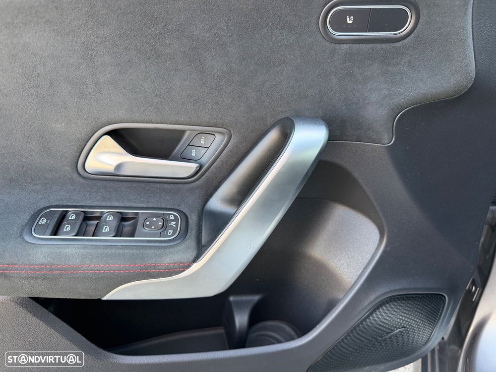 Mercedes-Benz A 180 d AMG Line Aut. - 17