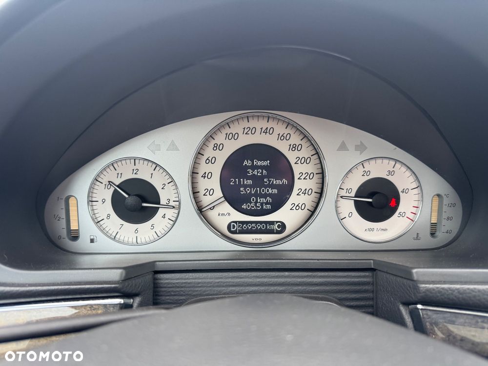 Mercedes-Benz Klasa E 220 CDI Automatik Avantgarde - 16