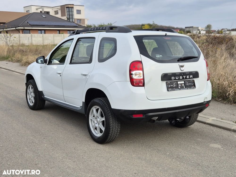 Dacia Duster dCi 110 FAP 4x2 Prestige - 3