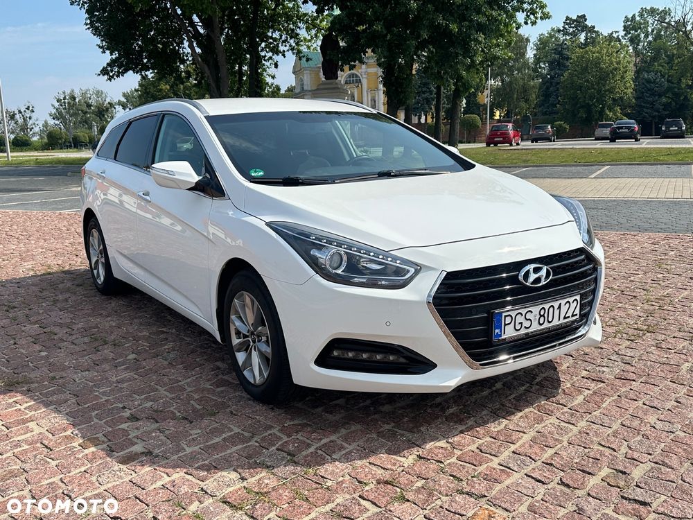Hyundai i40 Kombi blue 1.7 CRDi Style - 18
