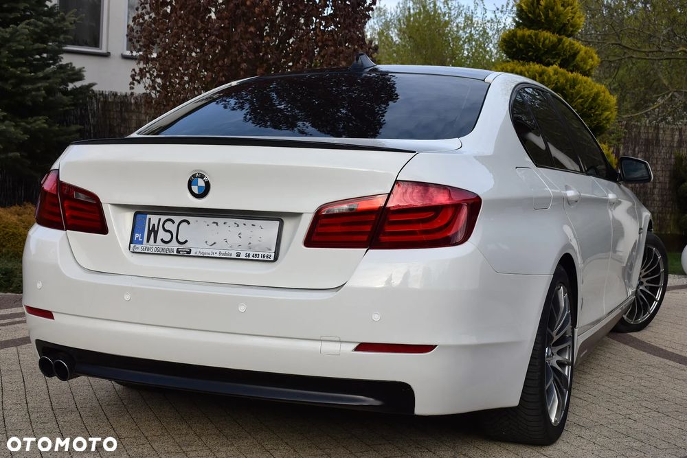 BMW Seria 5 530i - 13
