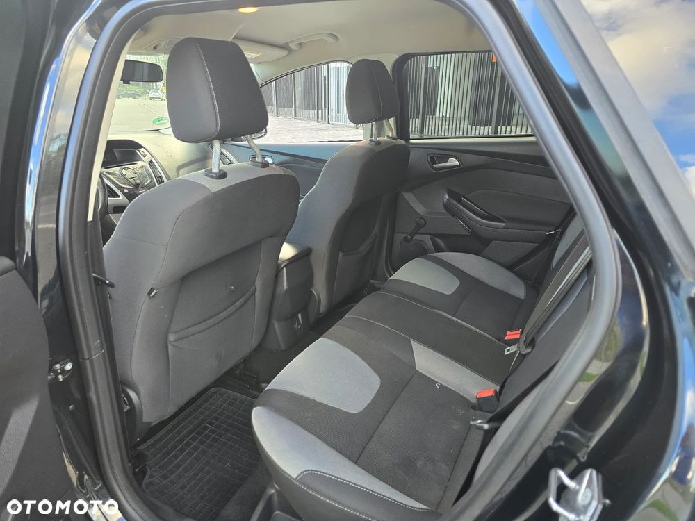 Ford Focus 1.6 TDCi DPF Titanium - 16