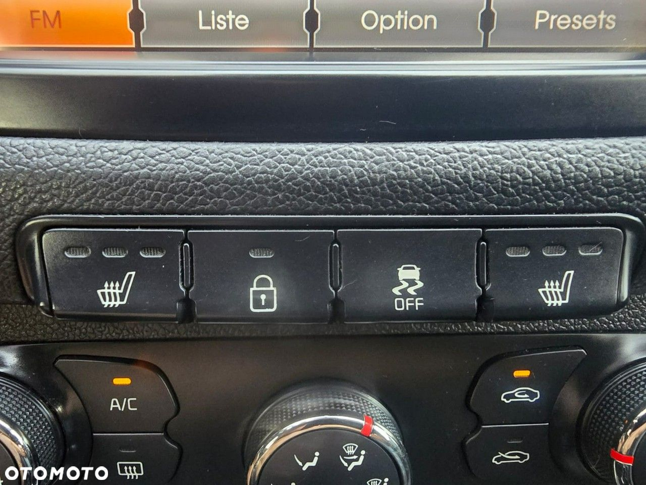 Kia Ceed - 16