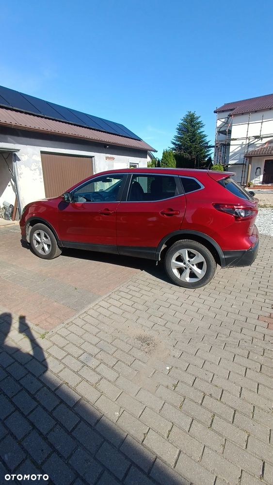 Nissan Qashqai 1.6 DCi N-Connecta - 2