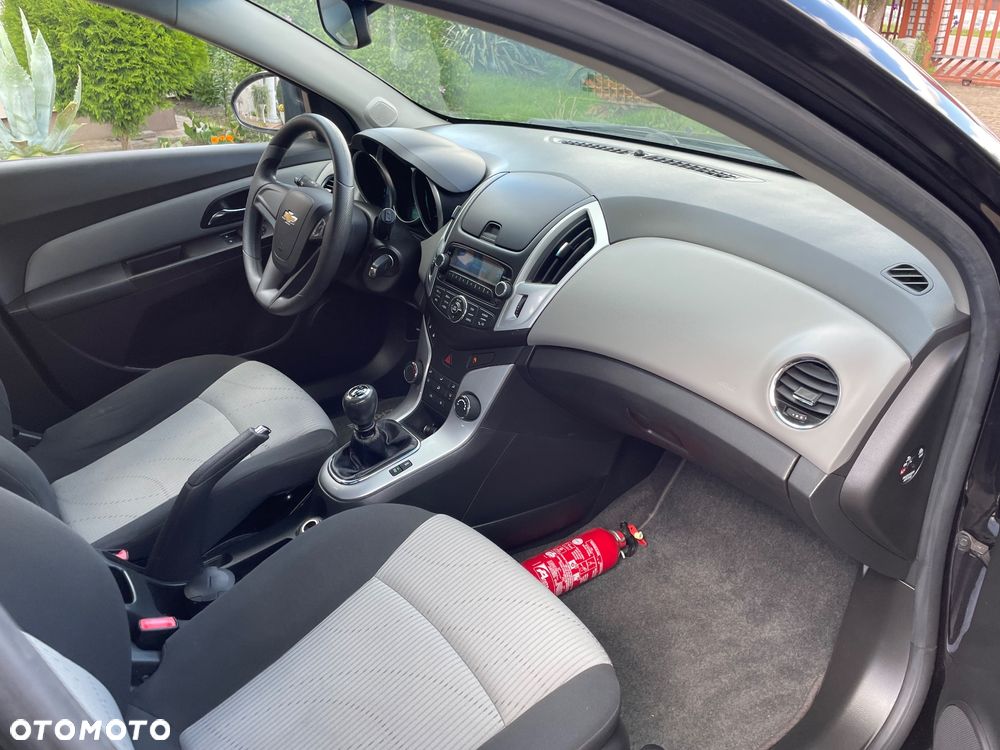 Chevrolet Cruze 1.7 D LT+ - 15