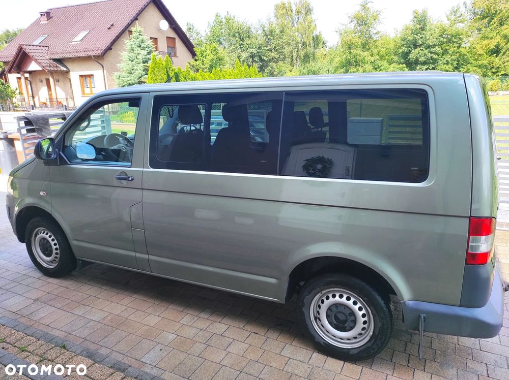 Volkswagen Transporter T5 TDI L1H1 Mixt - 2
