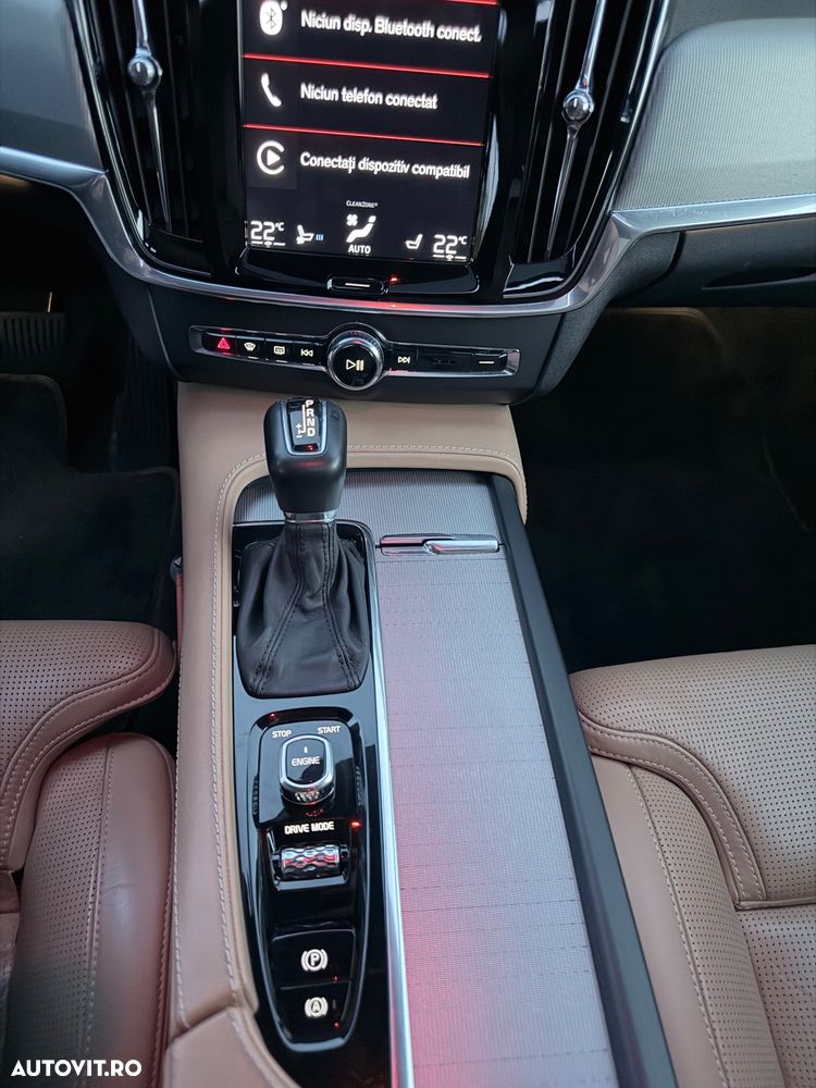 Volvo S90 D5 AWD Geartronic Inscription - 17