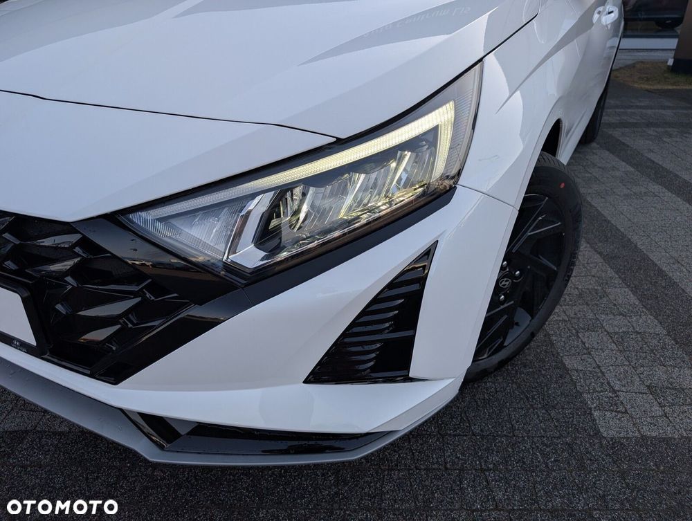 Hyundai i20 1.0 T-GDi Modern Black DCT - 2