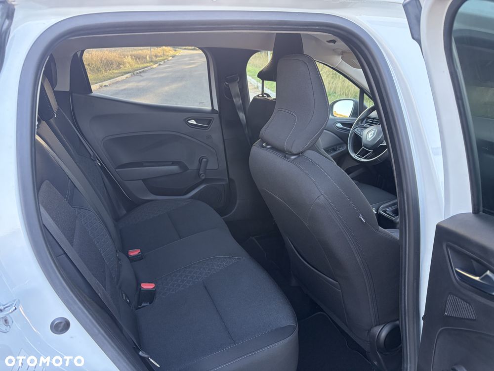 Renault Clio BLUE dCi 115 BUSINESS EDITION - 23