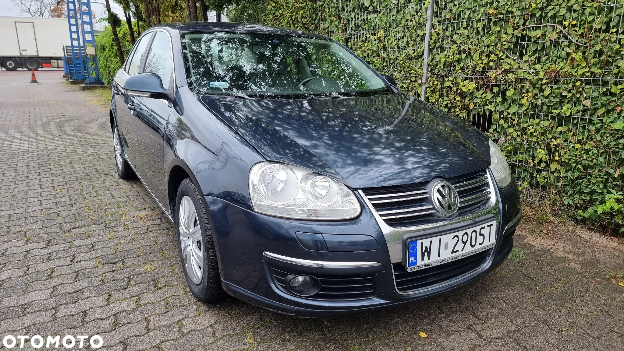 Volkswagen Jetta 1.4 TSI Sportline - 2