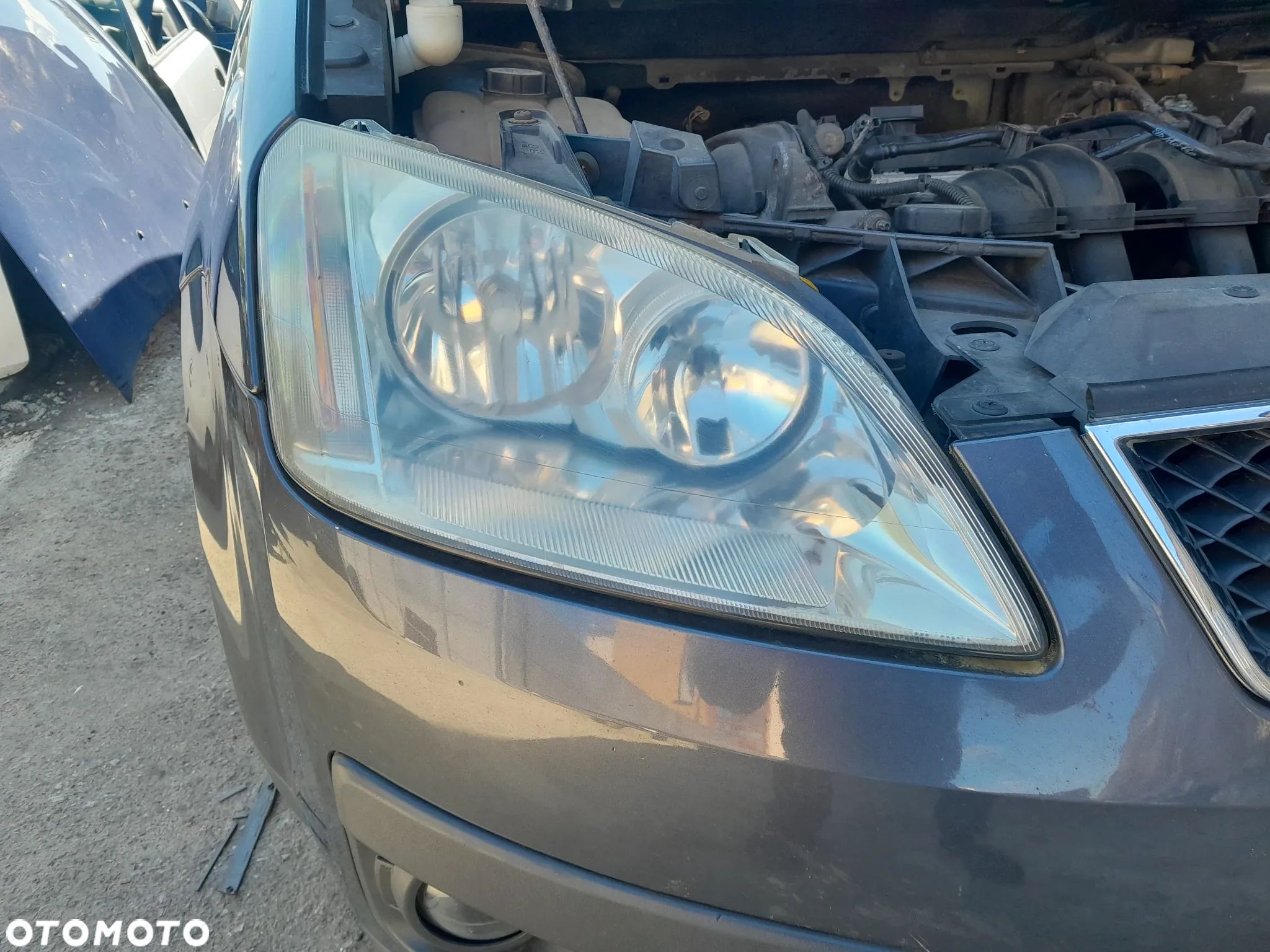 Lampa przednia prawa FORD C-max mk1 EU - 1