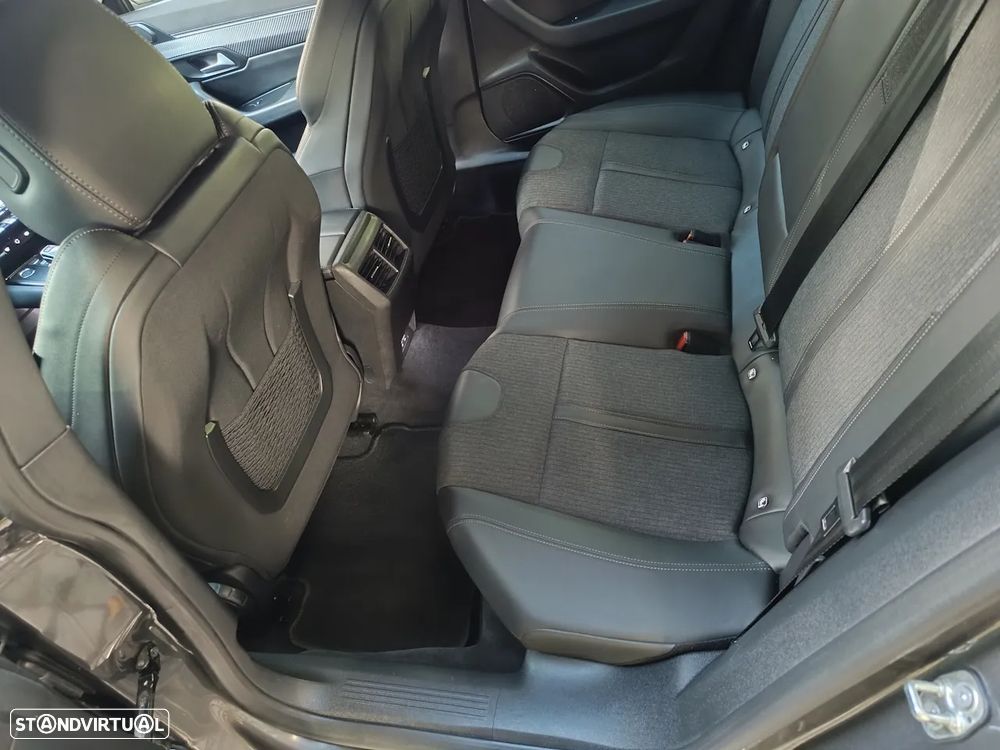 Peugeot 508 Hybrid 225 e-EAT8 Allure Pack - 17