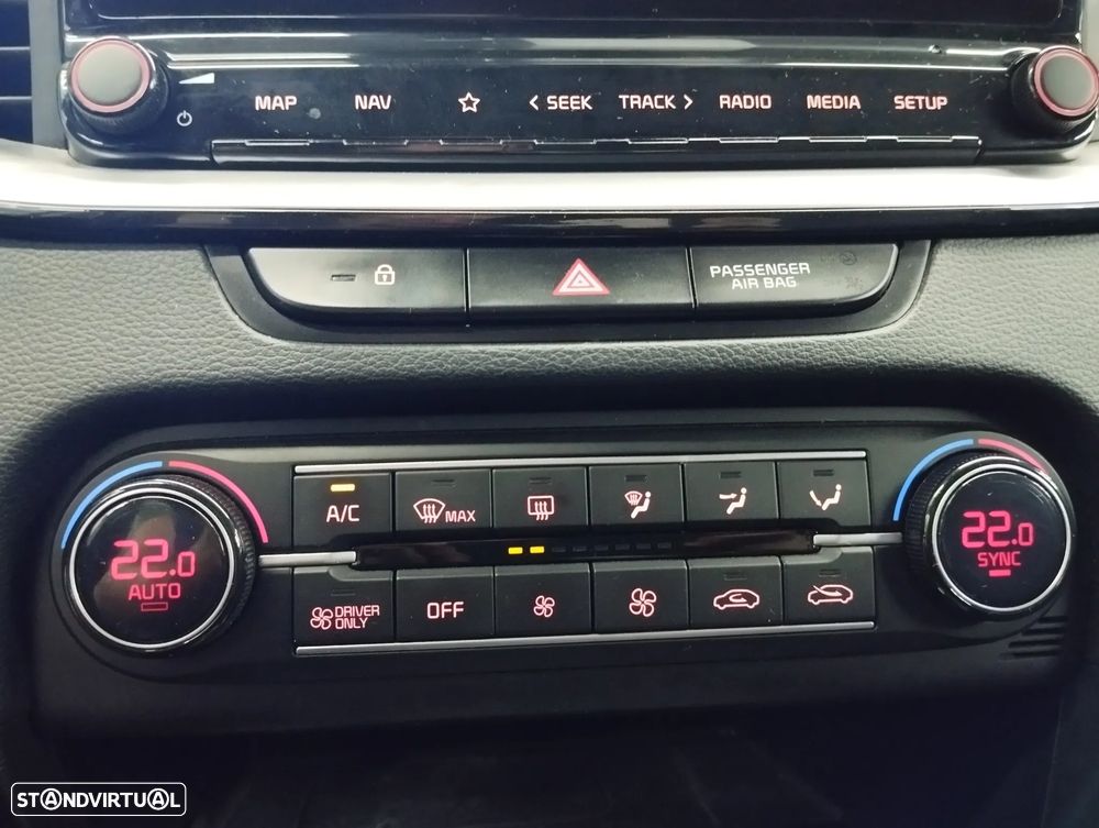 Kia XCeed 1.6 GDi PHEV Tech - 37