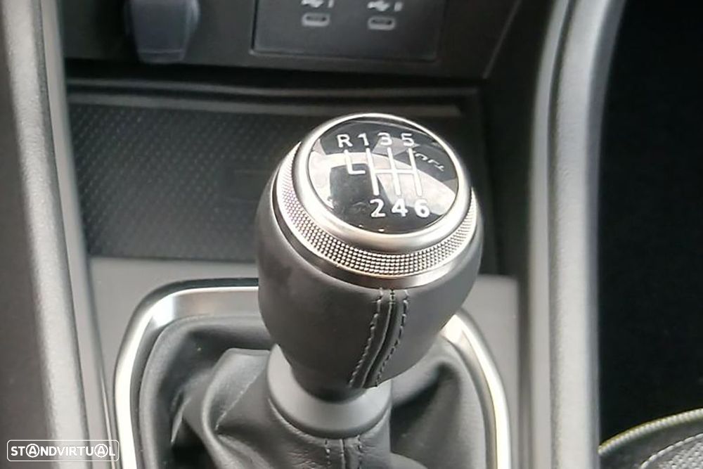 Renault Symbioz 1.3 Mild Hybrid Techno - 4