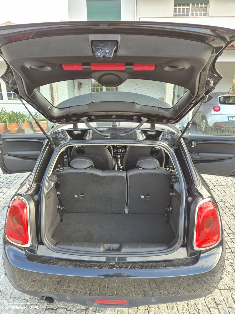 MINI 3 Portas One D - 28