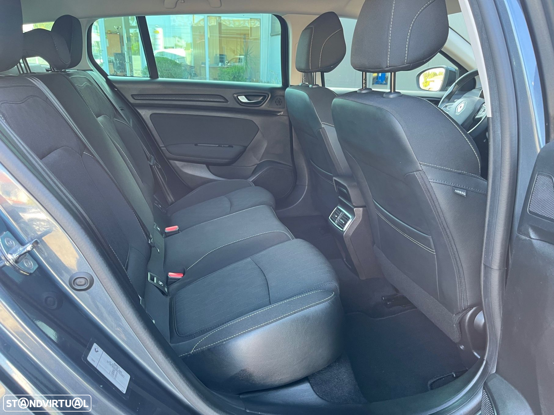 Renault Mégane Sport Tourer 1.5 dCi Limited - 24