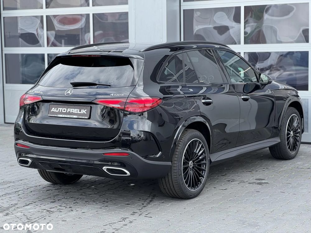 Mercedes-Benz GLC 300 de PHEV 4-Matic AMG Line - 9
