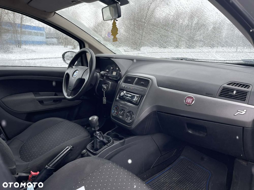 Fiat Punto - 11
