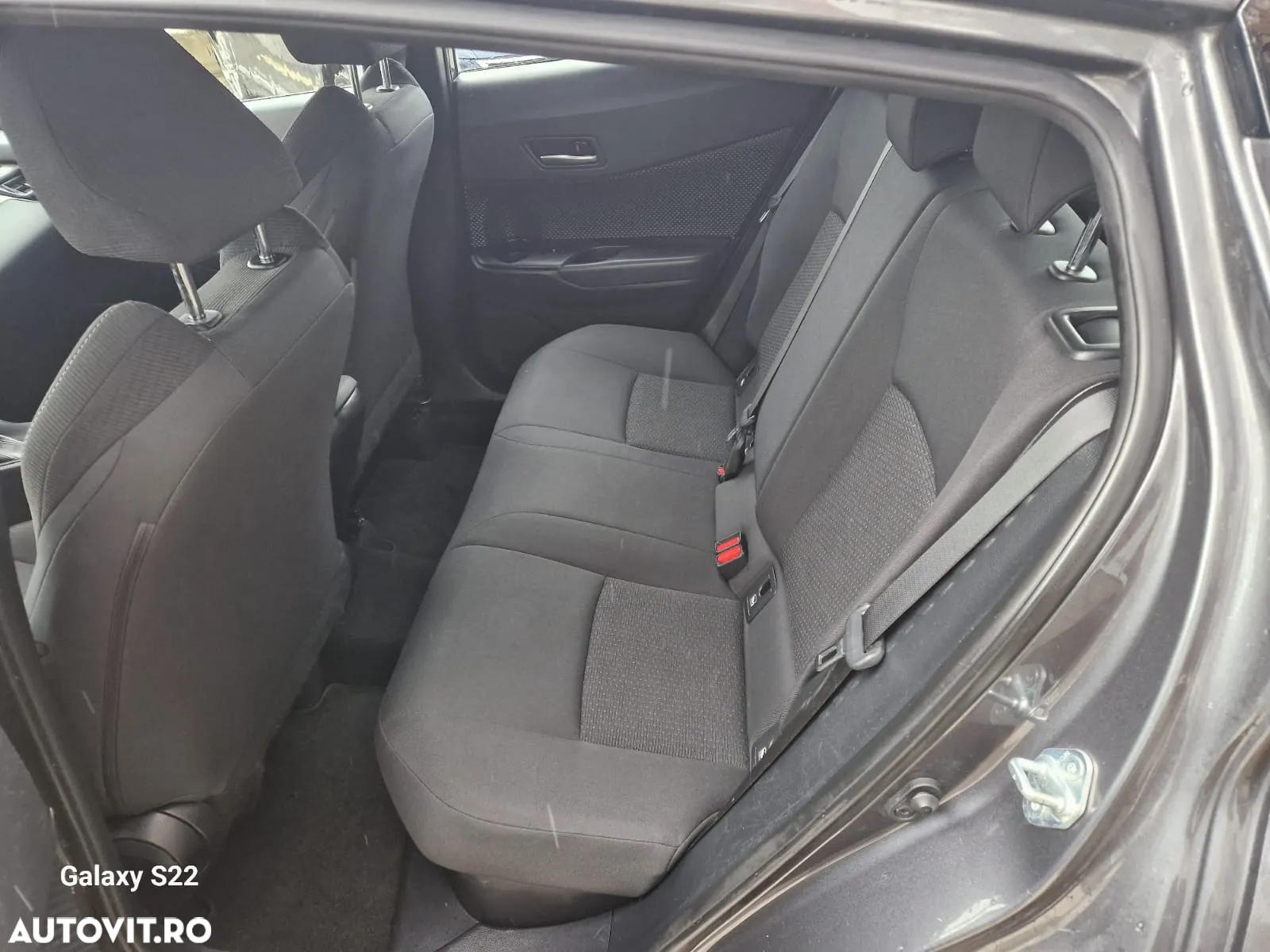 Toyota C-HR 1.8 HSD 4x2 CVT C-enter - 20