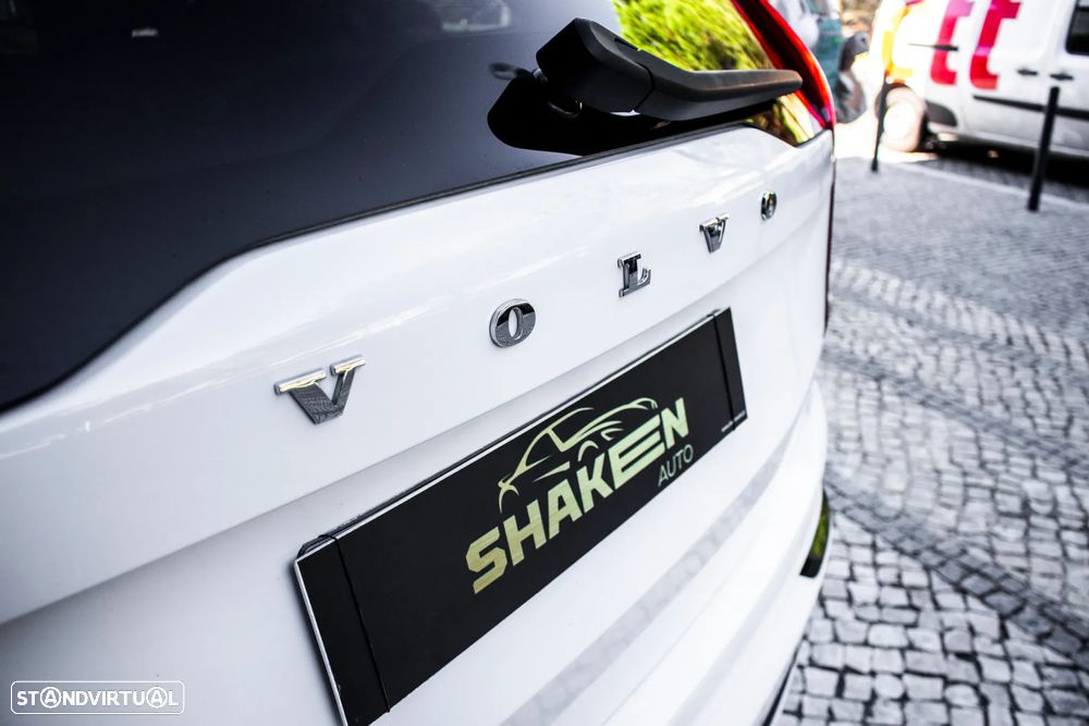 Volvo XC 90 2.0 T8 PHEV Plus Dark AWD - 12