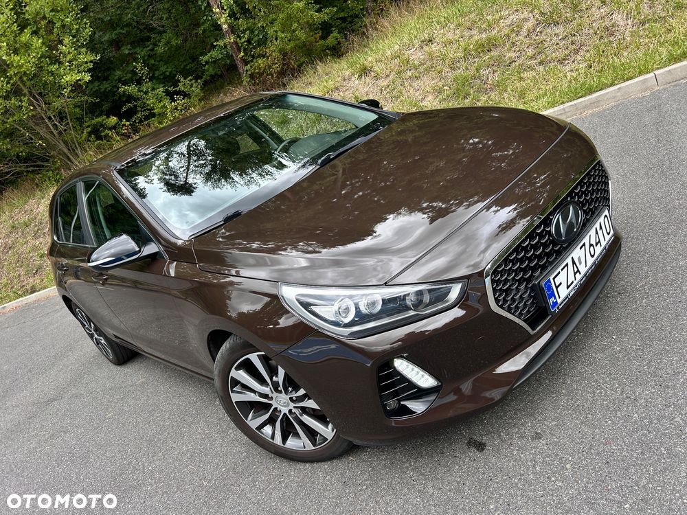 Hyundai i30 1.4 T-GDI Premiere Luxury - 1