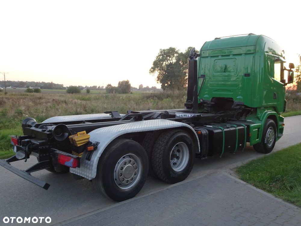 Scania R480 hakowiec Meiller z Niemiec os skretna podnoszona - 7