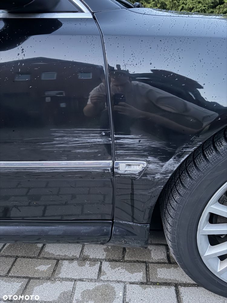 Audi A8 - 3
