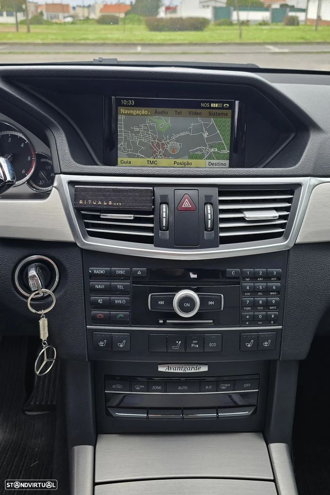 Mercedes-Benz E 250 CDi Avantgarde BlueEfficiency Auto. - 15