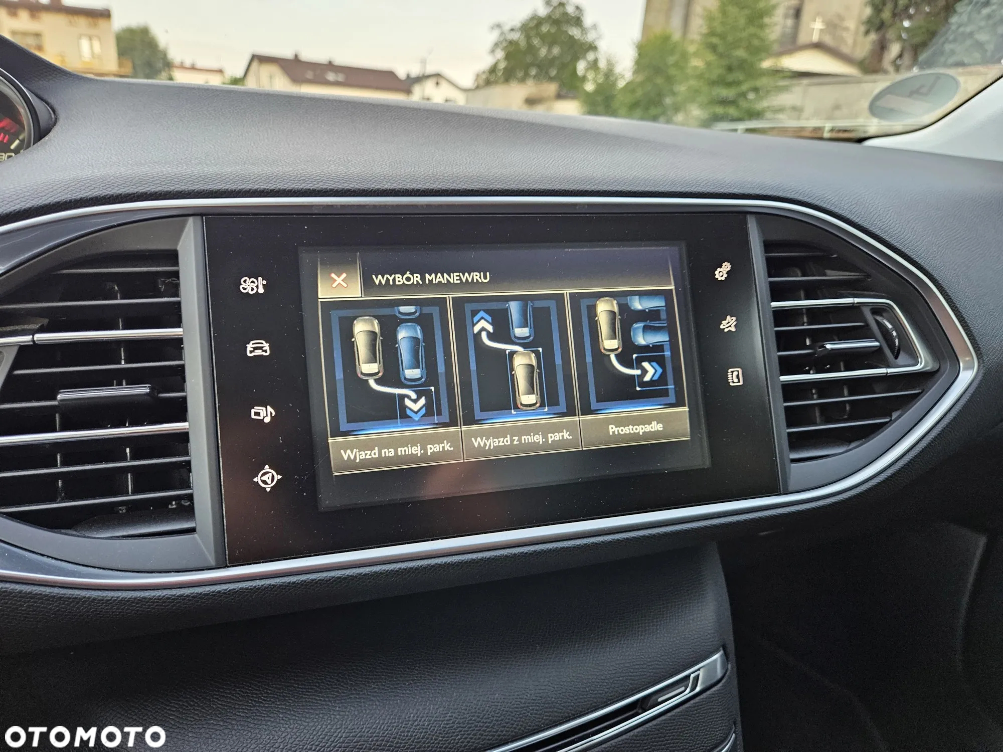 Peugeot 308 BlueHDi FAP 150 Stop&Start Automatik Allure - 11