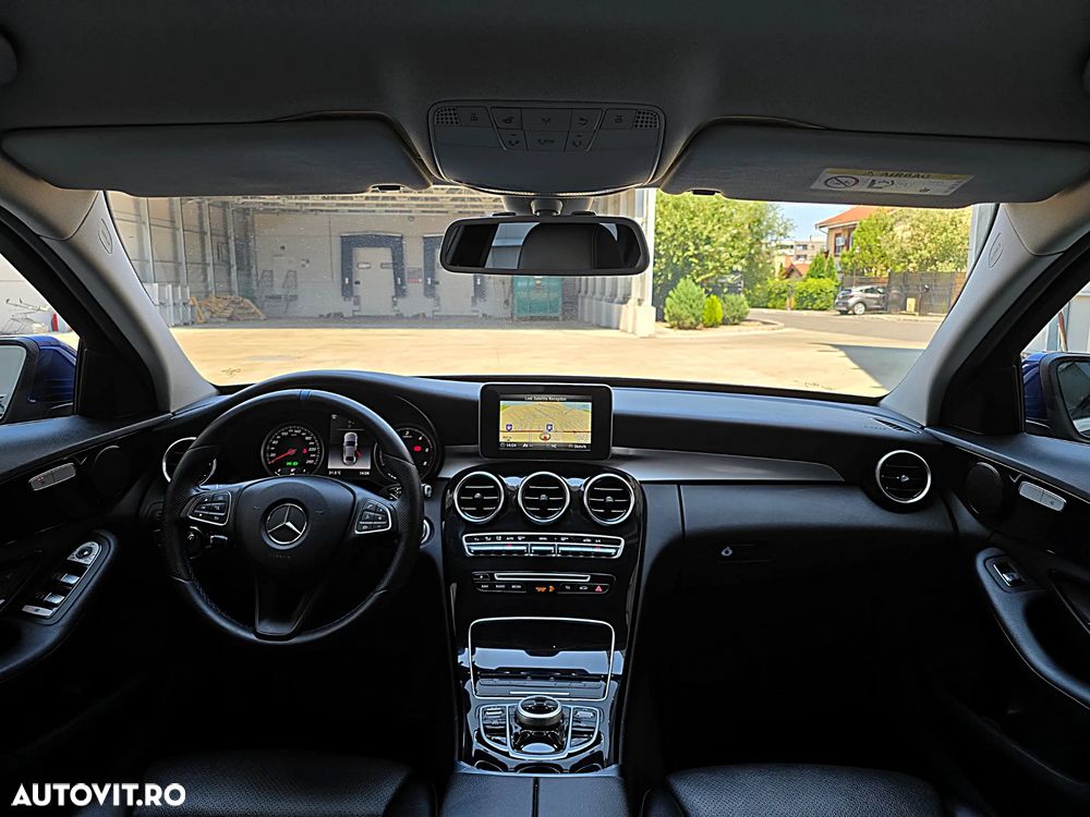 Mercedes-Benz C - 7