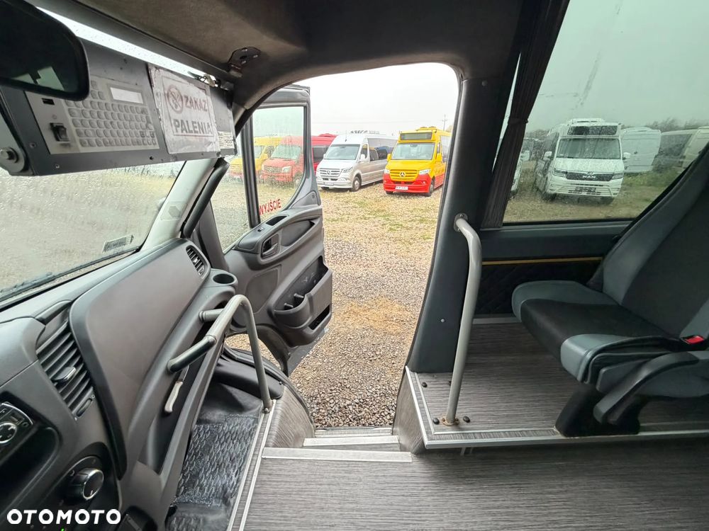 Iveco Daily - 25