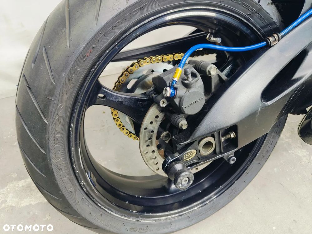 Suzuki GSX-R - 9