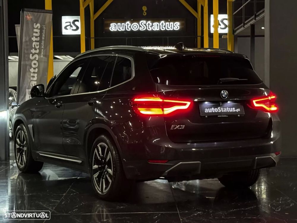 BMW iX3 Inspiring - 13