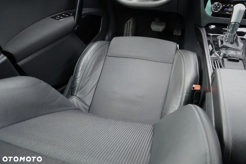 Peugeot 508 BlueHDi FAP 180 Automatik Stop&Start Allure - 19