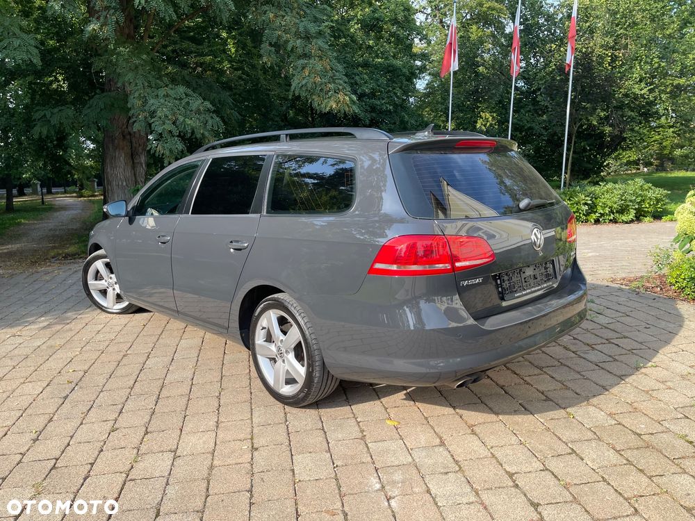 Volkswagen Passat 2.0 TDI BlueMotion Technology Comfortline - 4