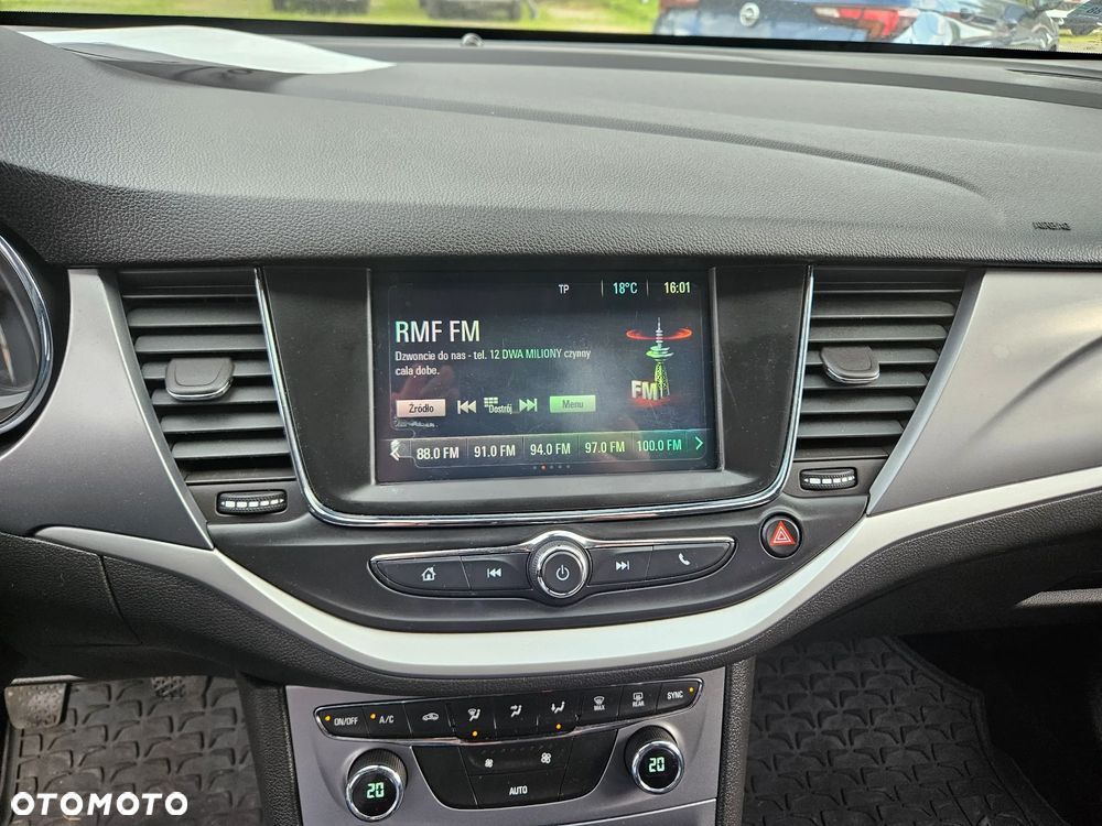 Opel Astra 1.4 T Enjoy - 21