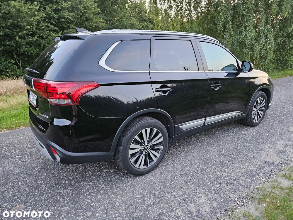 Mitsubishi Outlander 2.0 Intense 2WD CVT - 3