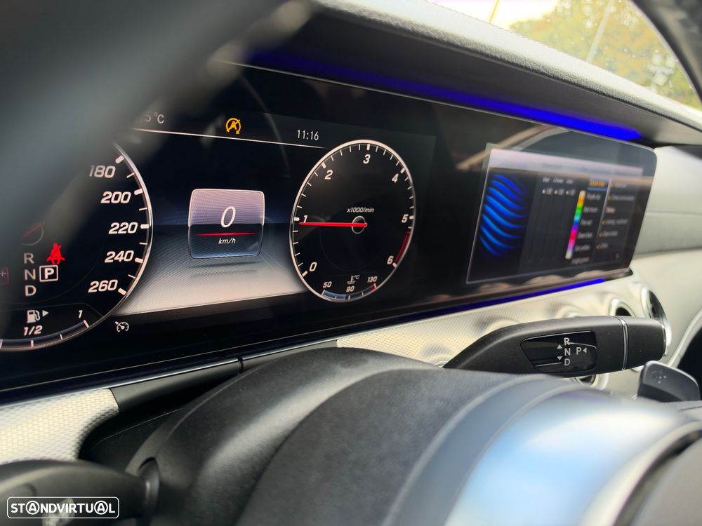 Mercedes-Benz E 220 d AMG 7L - 33