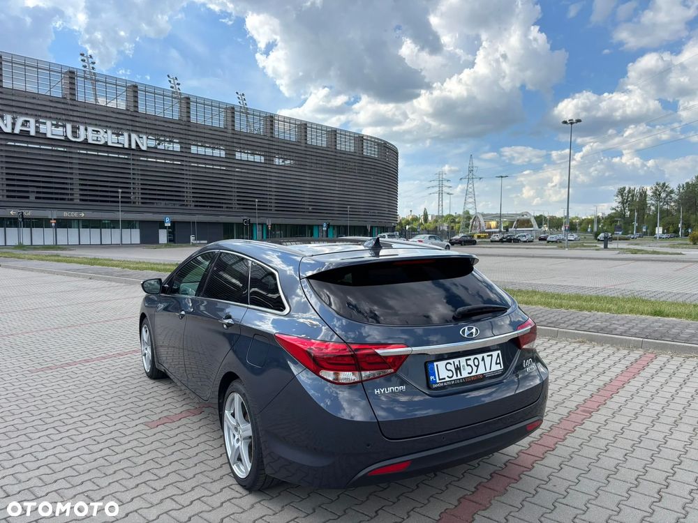 Hyundai i40 Kombi blue 1.7 CRDi DCT Premium - 10