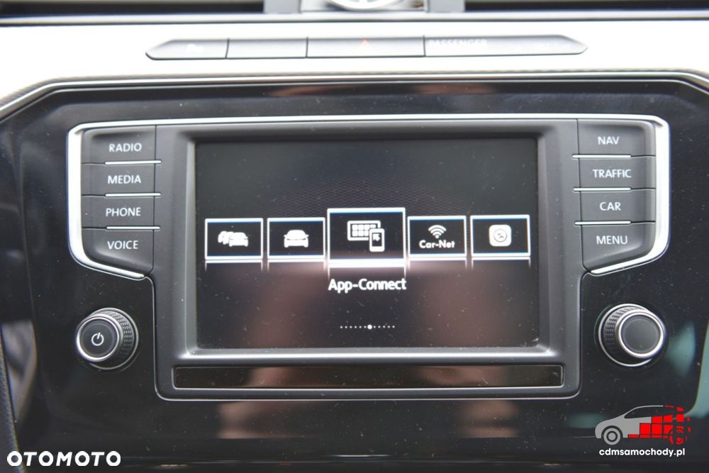 Volkswagen Passat - 27