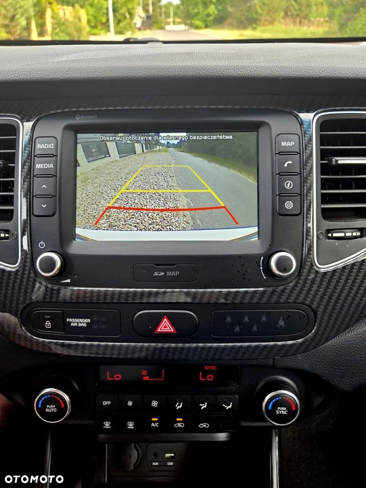 Kia Carens 1.7 CRDi M 7os - 12