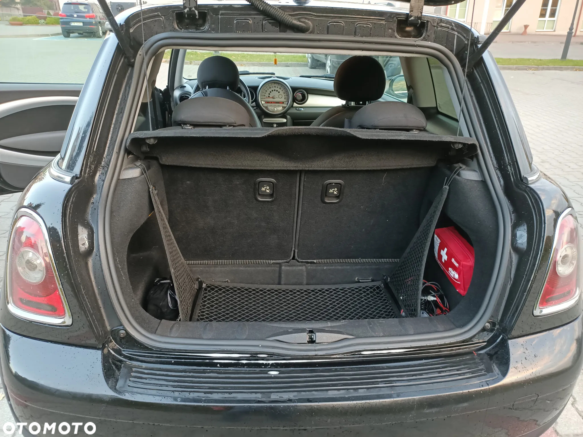 MINI ONE Standard - 16