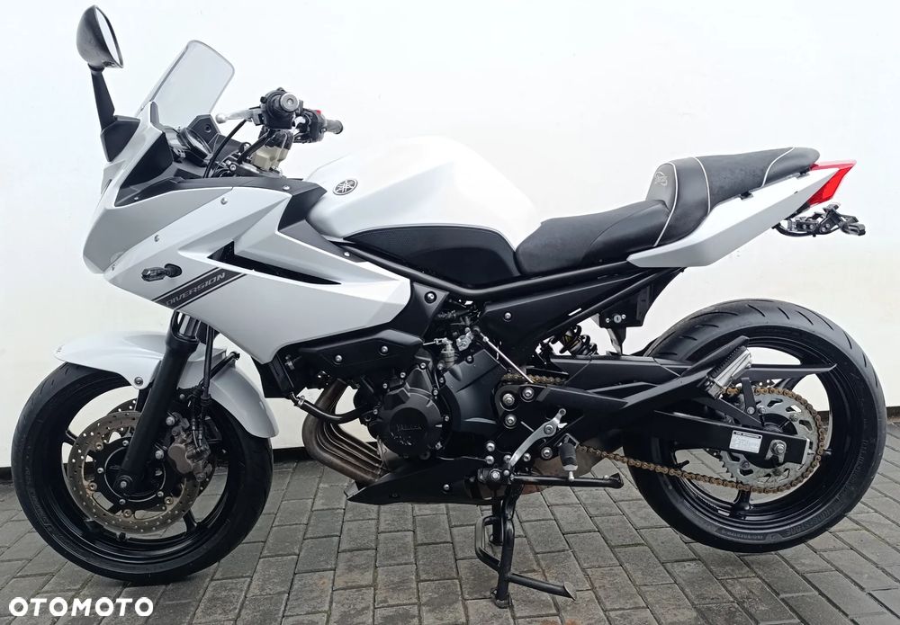 Yamaha XJ - 4