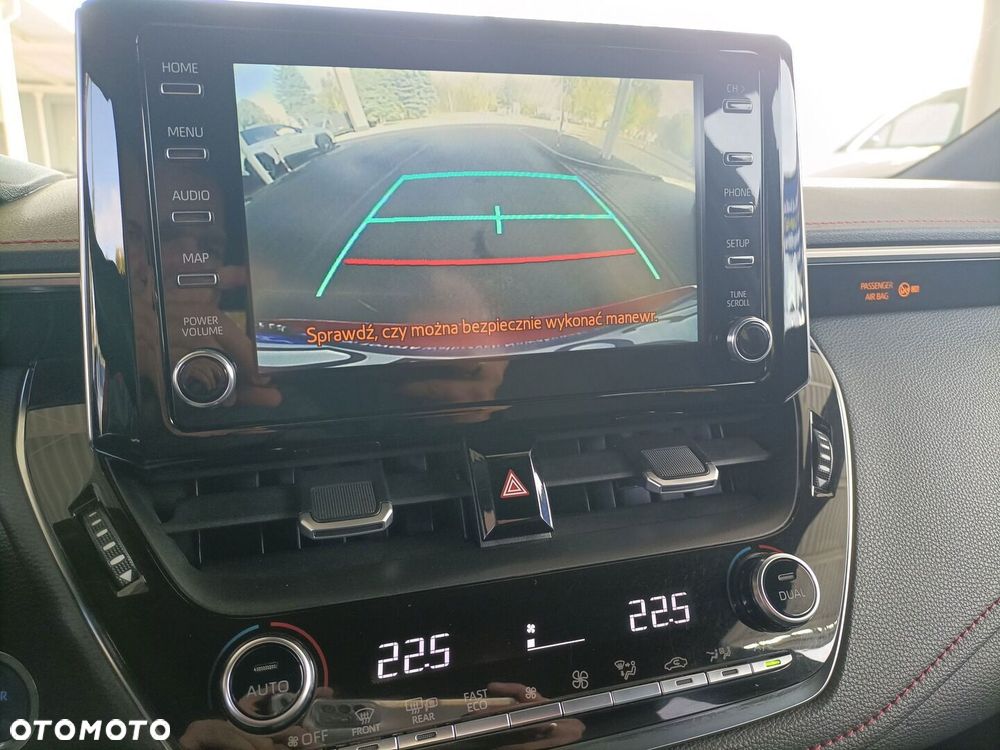 Toyota Corolla 1.8 Hybrid Selection - 13